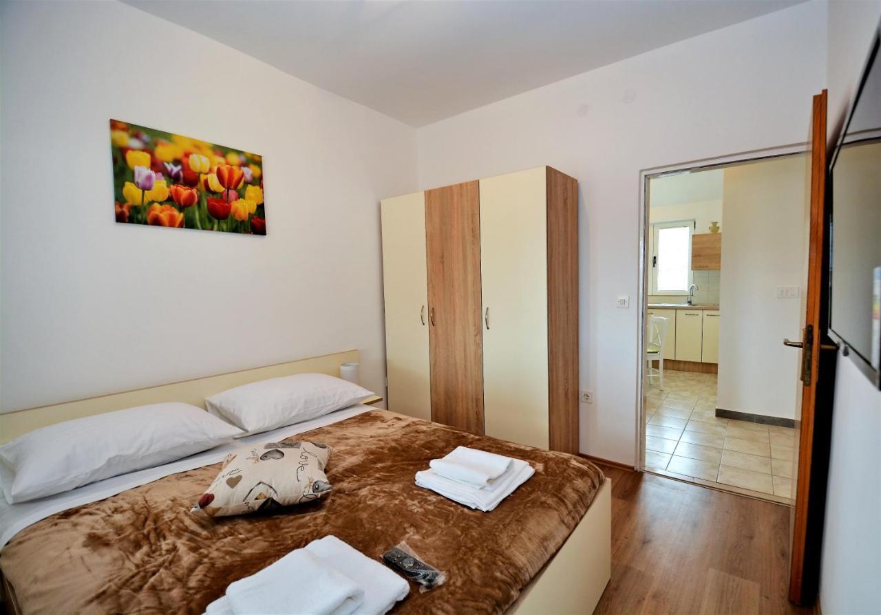 Villa Allegro Sukosan Bagian luar foto